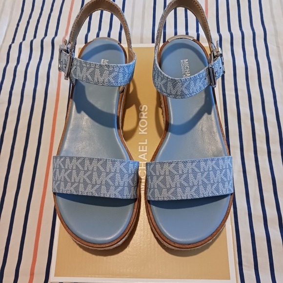 Michael Kors Richie Espadrilles Sandals - Picture 11 of 12